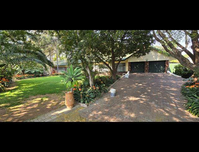 4 BEDROOM FREESTANDING FOR SALE IN WELGELEGEN